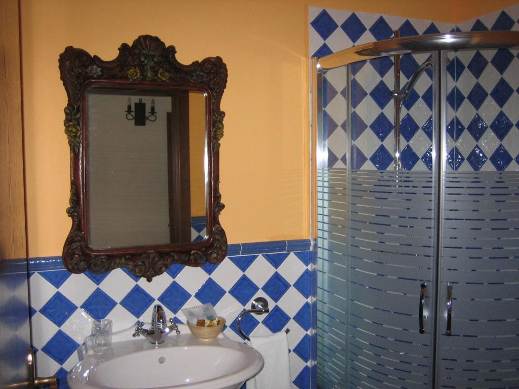 Hotel Palacio Oxangoiti Lekeitio Quarto foto
